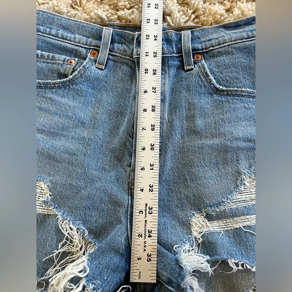 Sz 29 Womens Levis Ribcage Denim Shorts Super High Rise Waisted NWOT Button Fly - Picture 8 of 13